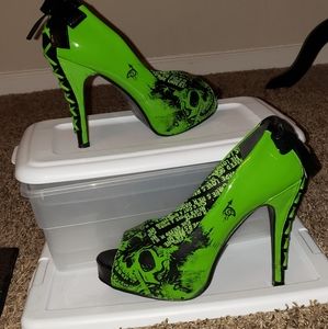 Size 9 Lime green/black skull stilettos
